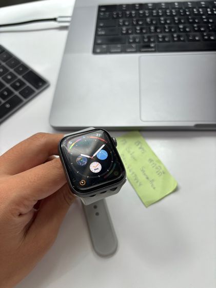 Apple Watch Series 4 44mm GPS รูปที่ 2