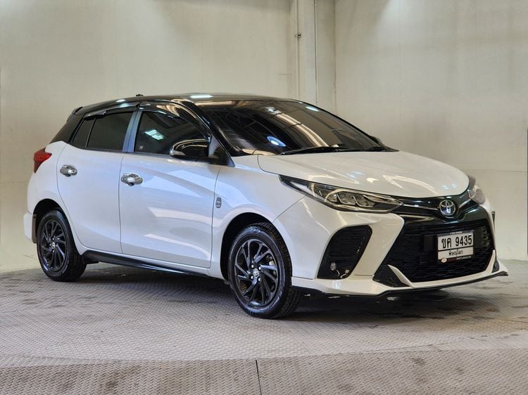 Toyota Yaris 2022 1.2 Sport Premium Sedan เบนซิน เกียร์อัตโนมัติ ขาว