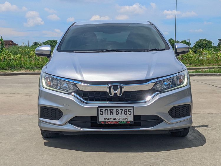 Honda City 2018 1.5 V i-VTEC Sedan เบนซิน ไม่ติดแก๊ส เกียร์อัตโนมัติ เทา รูปที่ 2