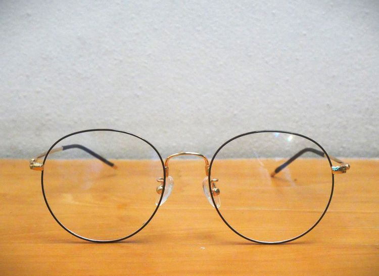 eyeglass frames Beautiful, classic shape water drops Made in japan
