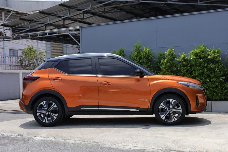 Nissan Kicks 2020 1.2 E Sedan เบนซิน ไม่ติดแก๊ส เกียร์อัตโนมัติ ส้ม รูปที่ 3