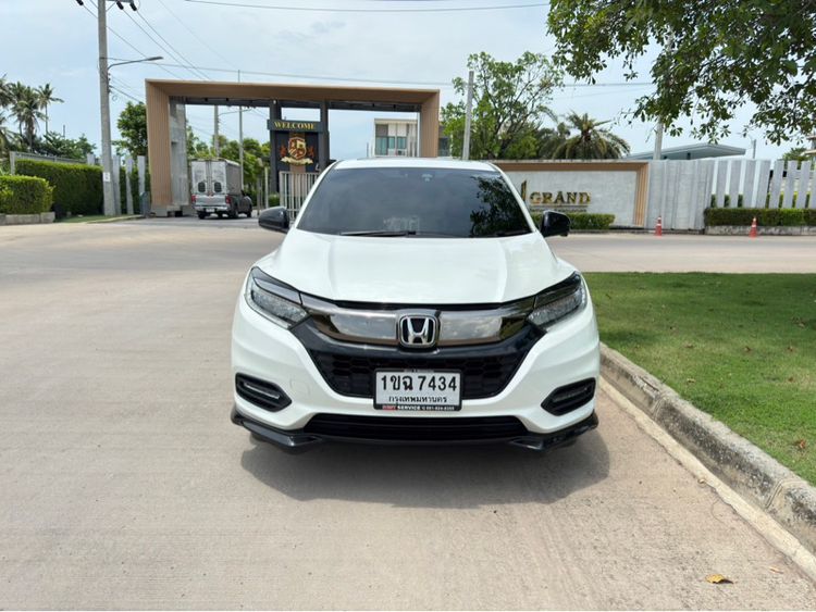 Honda HR-V 2018 1.8 RS Utility-car เบนซิน ไม่ติดแก๊ส เกียร์อัตโนมัติ ขาว รูปที่ 2