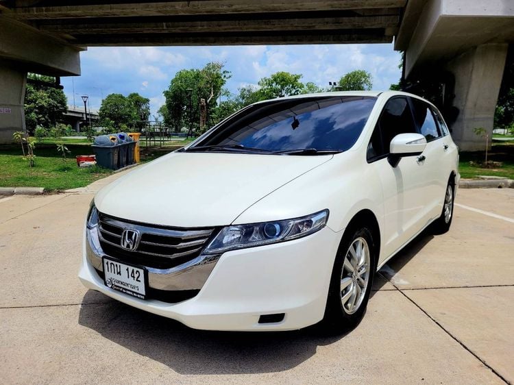 Honda Odyssey 2012 2.4 EL Utility-car เบนซิน ไม่ติดแก๊ส เกียร์อัตโนมัติ ขาว