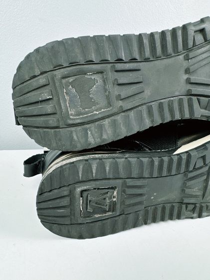 รองเท้า Louis Vuitton Sz.9.5us44eu27cm สีดำ งานไม่แท้ สภาพสวย ไม่ขาดซ่อม ใส่เที่ยวลำลองดี รูปที่ 6