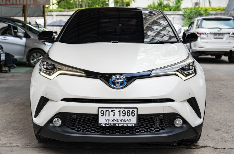 Toyota C-HR 2020 1.8 HV Mid Utility-car ไฮบริด ไม่ติดแก๊ส เกียร์อัตโนมัติ ขาว
