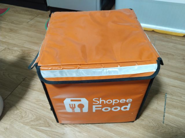 กล่องส่งอาหาร Shopee food ไซส์ใหญ่ พร้อมโครง