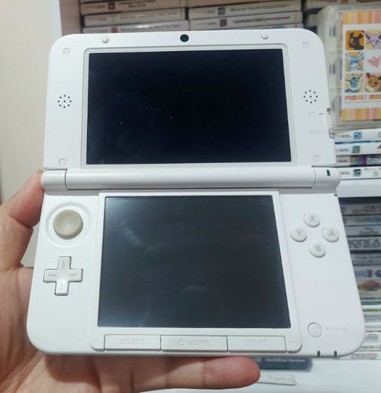ขาย 3DS XL white เมม 64g ลงเกมเยอะ โหลดเกมฟรี มี pokebank ไว้ใช้เทรด มี pokemon 22 ภาคที่หน้าจอ กดเล่นได้เลย  รูปที่ 10