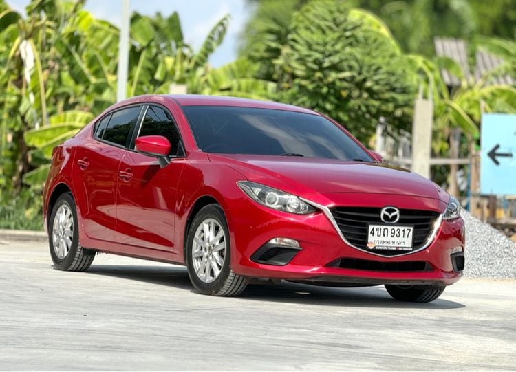Mazda Mazda3 2014 2.0 E Sedan เบนซิน ไม่ติดแก๊ส เกียร์อัตโนมัติ แดง รูปที่ 1