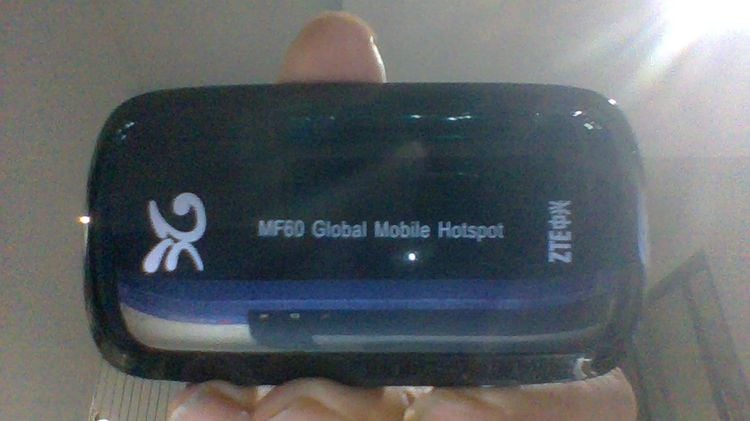 อุปกรณ์เครือข่าย Pocket WiFi 3G ZTEMF60