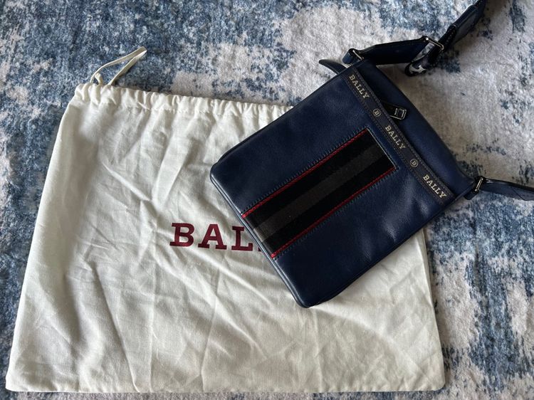 Bally Leather Messenger bag (Navy) รูปที่ 6