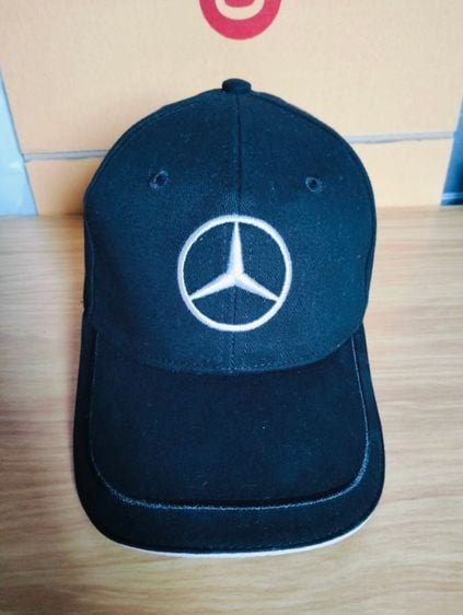 หมวก Mercedes Benz  รูปที่ 1