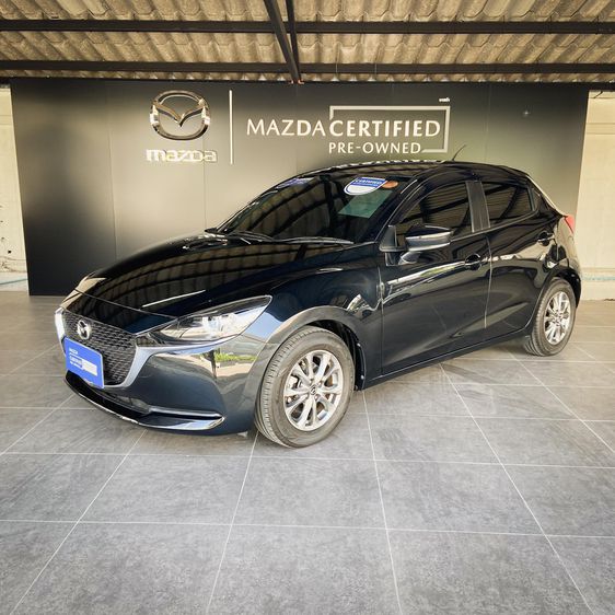 Mazda Mazda 2 2021 1.3 C Sports Sedan เบนซิน ไม่ติดแก๊ส เกียร์อัตโนมัติ ดำ รูปที่ 2