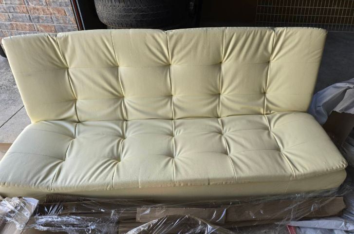 ขาว 2 ที่นั่ง Sofa Bed รุ่น Bingo ปรับนอนได้ 3 ระดับ หนัง PVC สีครีม ของใหม่มือ 1
