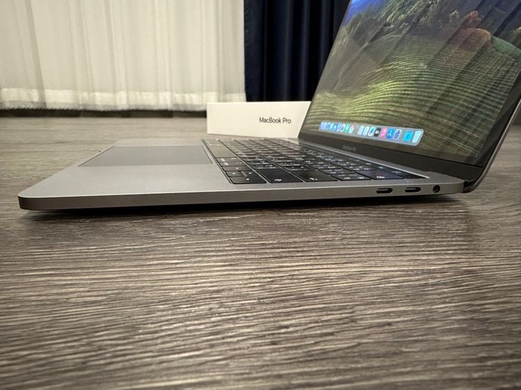 MacBook Pro Retina 13.3“ รุ่นปี 2018 TOUCH BAR รูปที่ 4