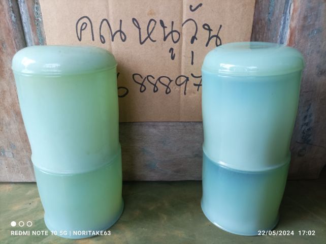 เครื่องแก้วเก่า โถแก้วเนื้อนมShiseido Calix MILK GLASS  สีเขียวหยก   JADE-ITE เป็นตำนานของเก่า