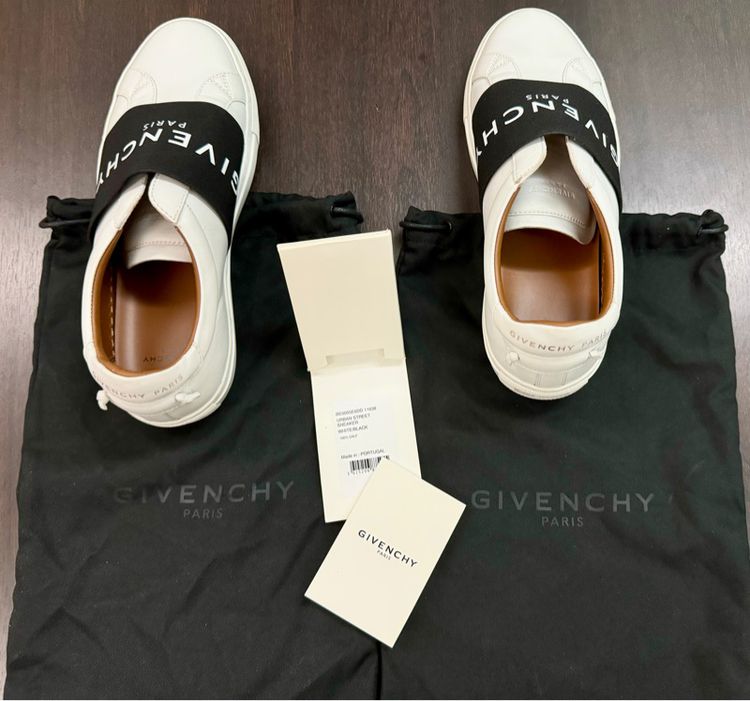 Givenchy Sneakers รูปที่ 1