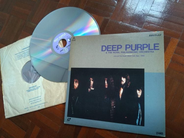 ภาษาอังกฤษ อื่นๆ DEEP PURPLE and The Royal Philharmonic 1969 Laserdisc 12" ผลิตญี่ปุ่น