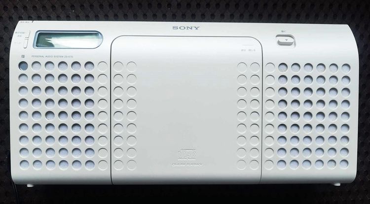 ซีดี วิทยุ Sony Zs-E70  CD FM-AM รีโมท อะแดปเตอร์ สภาพสินค้าใช้ได้ทุกฟังชั่น สภาพสวยใหม่ รูปที่ 2