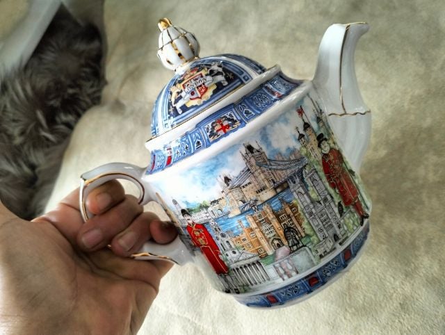 teapot England london กา เมืองผู้ดี