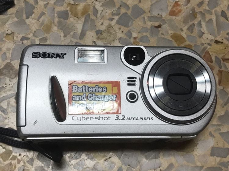 กล้องดิจิตอล Sony DSC-P72 3.2 MEGA ตามสภาพ
