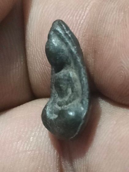 พระพิจิตรเขี้ยวงูกรุท่าฉนวนพิจิตร..อีก 1 พระเครื่องของจังหวัดพิจิตรอันทรงคุณค่าและหายากมาก รูปที่ 2