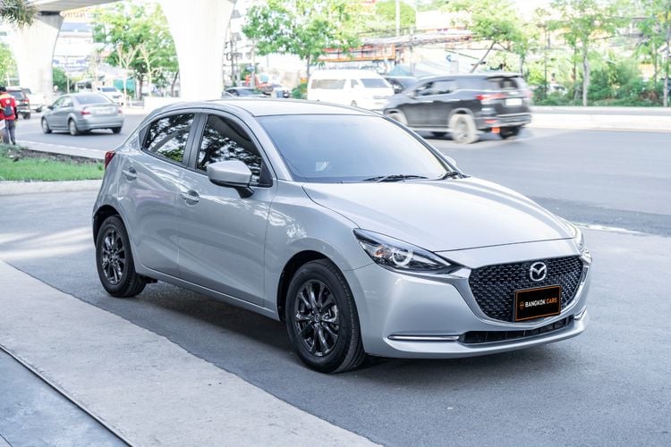 Mazda Mazda 2 2023 1.3 Skyactiv-G S Leather Sports Sedan เบนซิน เกียร์อัตโนมัติ บรอนซ์เงิน รูปที่ 1