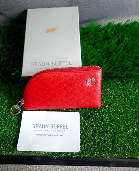 ขอขายกระเป๋าหนังใส่ลูกกุญแจแบรนด์เนมของยี่ห้อ Braun Buffel ใหม่สีแดงสดมีกล่องสภาพใหม่ไม่ผ่านการใช้งานมีการ์ดรับประกันคุณภาพสินค้าแท้ รูปที่ 9