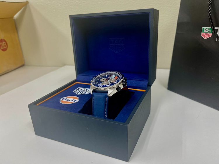 TAG Heuer Formula 1 Gulf Racing Special Edition รูปที่ 6