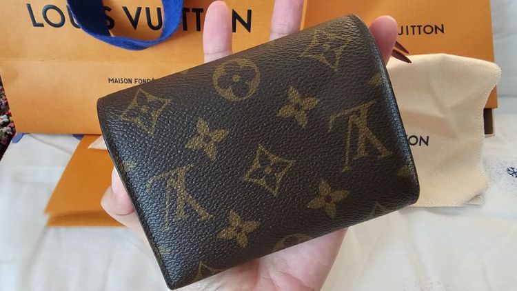 🩷Used🩷 กระเป๋าสตางค์ LV victorine wallet Y22 microchip รูปที่ 3