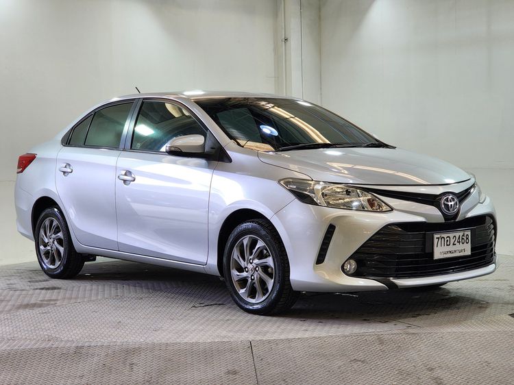 Toyota Vios 2018 1.5 E Sedan เบนซิน เกียร์อัตโนมัติ บรอนซ์เงิน รูปที่ 1