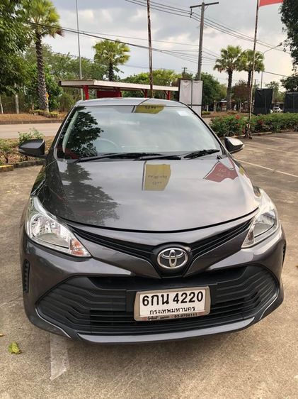 Toyota Vios 2017 1.5 J Sedan เบนซิน ไม่ติดแก๊ส เกียร์อัตโนมัติ เทา รูปที่ 1