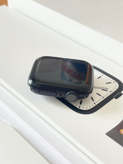     Apple Watch S7  GPS 41 mm Midnight Aluminium with Midnight Sport band  (แท้ครบกล่อง) รูปที่ 8