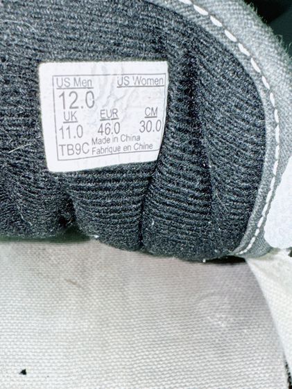 รองเท้า Vans Sz.12us46eu30cm รุ่นOld Skool สีดำ มีรอยการใช้งานบ้าง สภาพดี ไม่ขาดซ่อม ใส่เที่ยวหล่อดี รูปที่ 12