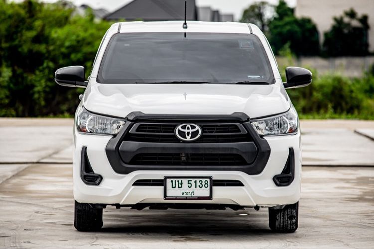 Toyota Hilux Revo 2021 2.4 Entry Pickup ดีเซล ไม่ติดแก๊ส เกียร์ธรรมดา ขาว รูปที่ 2