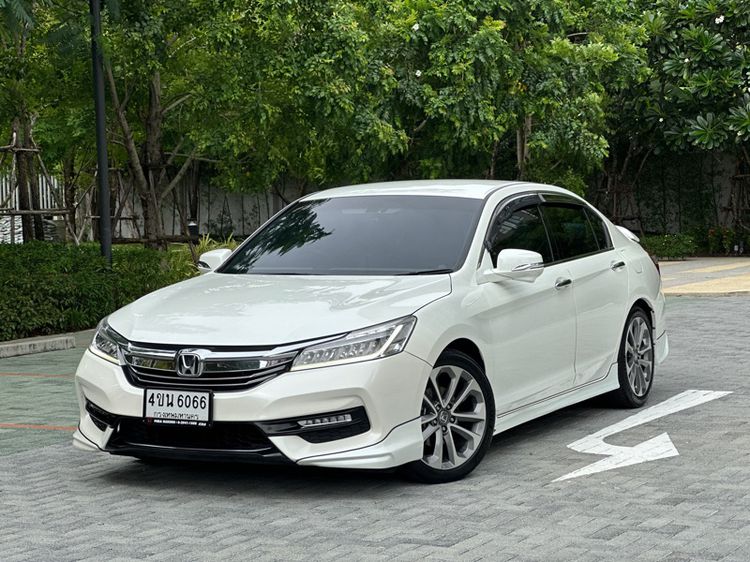 Honda Accord 2016 2.0 EL i-VTEC Sedan เบนซิน ไม่ติดแก๊ส เกียร์อัตโนมัติ ขาว รูปที่ 1
