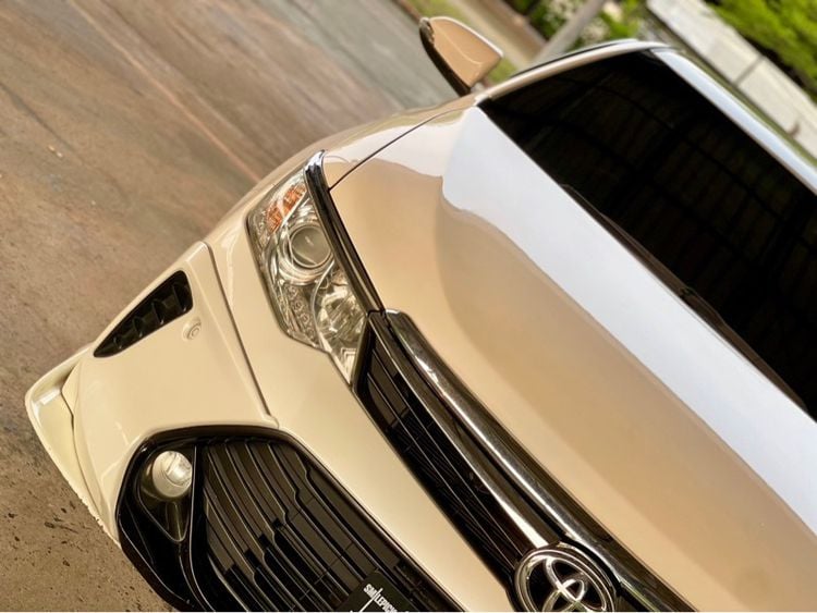 Toyota Camry 2017 2.0 G Extremo Sedan เบนซิน ไม่ติดแก๊ส เกียร์อัตโนมัติ ขาว