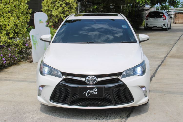Toyota Camry 2015 2.5 G Sedan เบนซิน ไม่ติดแก๊ส เกียร์อัตโนมัติ ขาว รูปที่ 3