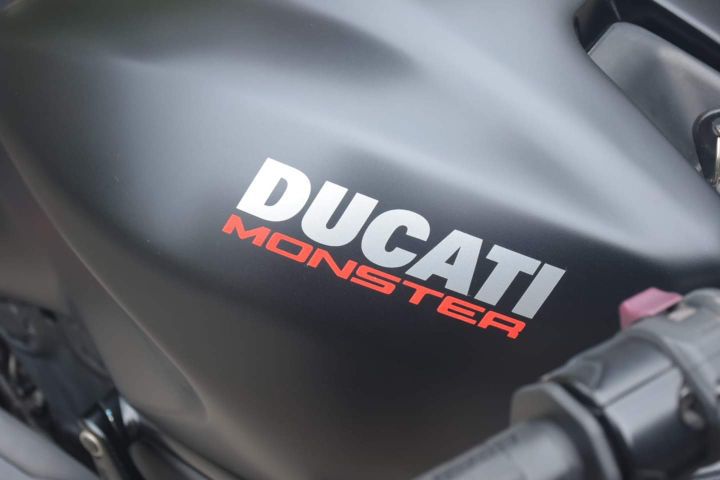 Ducati Monster821 Black รูปที่ 3