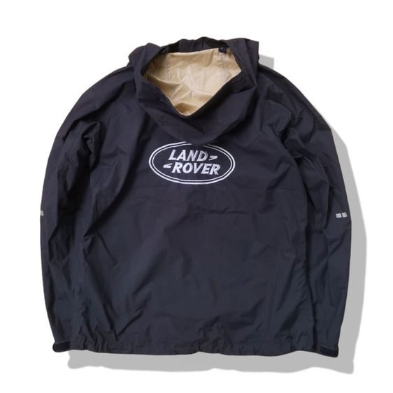Uniqlo X Land Rover Water Resistant Hooded Jacket รอบอก 42” รูปที่ 3
