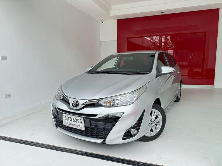 Toyota Yaris 2017 1.2 G Sedan เบนซิน ไม่ติดแก๊ส เกียร์อัตโนมัติ บรอนซ์เงิน รูปที่ 1
