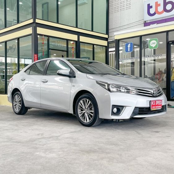 Toyota Altis 2016 1.6 G Sedan เบนซิน ไม่ติดแก๊ส เกียร์อัตโนมัติ ขาว