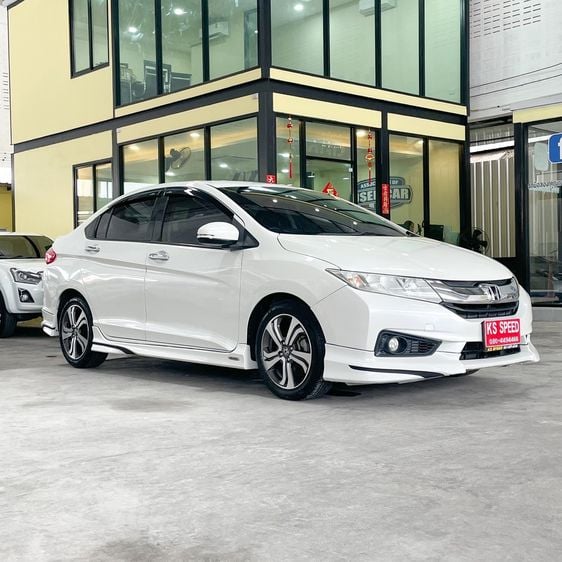 Honda City 2015 1.5 Sv i-VTEC Sedan เบนซิน ไม่ติดแก๊ส เกียร์อัตโนมัติ ขาว รูปที่ 1