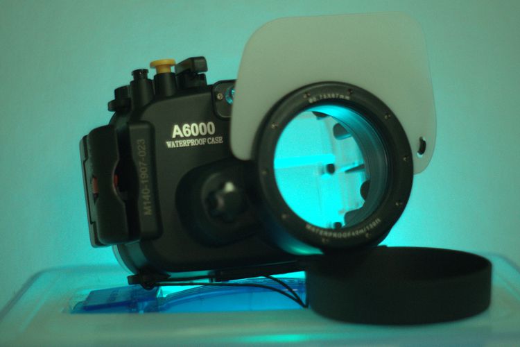 มีเคสสำหรับป้องกันน้ำเข้ากล้องด้วยครับ MEIKON 40m Underwater Diving Case Waterproof Camera Housing - Sony a6000 รูปที่ 5