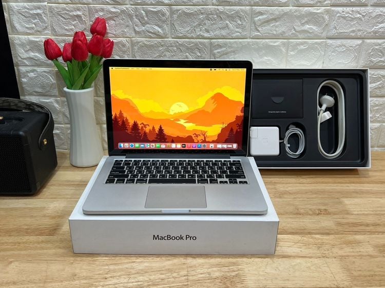 Apple Macbook Pro 13 Inch แมค โอเอส 8 กิกะไบต์ USB ไม่ใช่ MacBook Pro ( Retina 13-inch Early2015) Ram8GB SSD256GB
