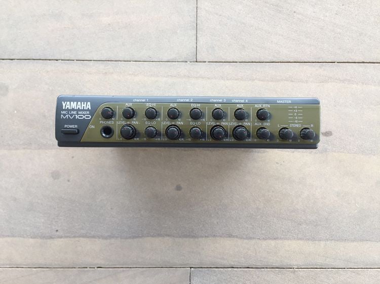 Yamaha MV100 Four Channel MIC Line Mixer (Made in Japan) รูปที่ 1