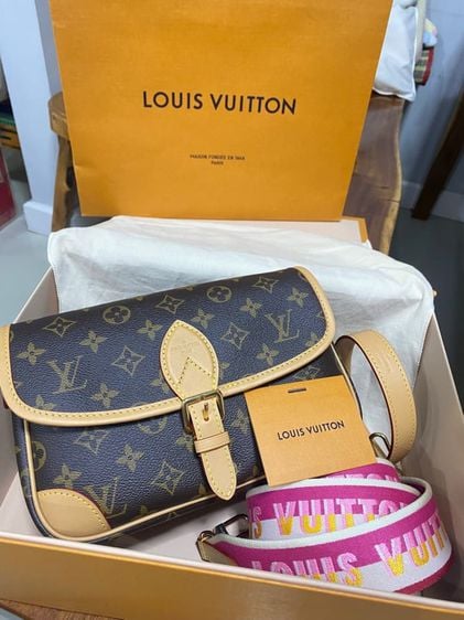 Louis Vuitton หนังแท้ ไม่ระบุ น้ำตาล กระเป๋า Louis