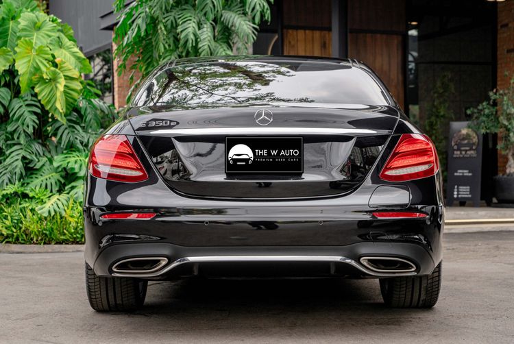 Mercedes-Benz E-Class 2018 E350 AMG Sedan ปลั๊กอินไฮบริด (PHEV) ไม่ติดแก๊ส เกียร์อัตโนมัติ ดำ รูปที่ 4