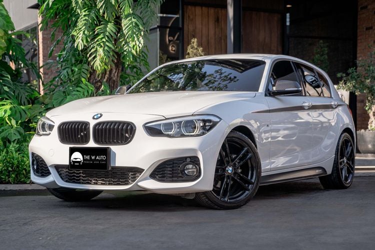 BMW Series 1 2019 118i Sedan เบนซิน ไม่ติดแก๊ส เกียร์อัตโนมัติ ขาว รูปที่ 1