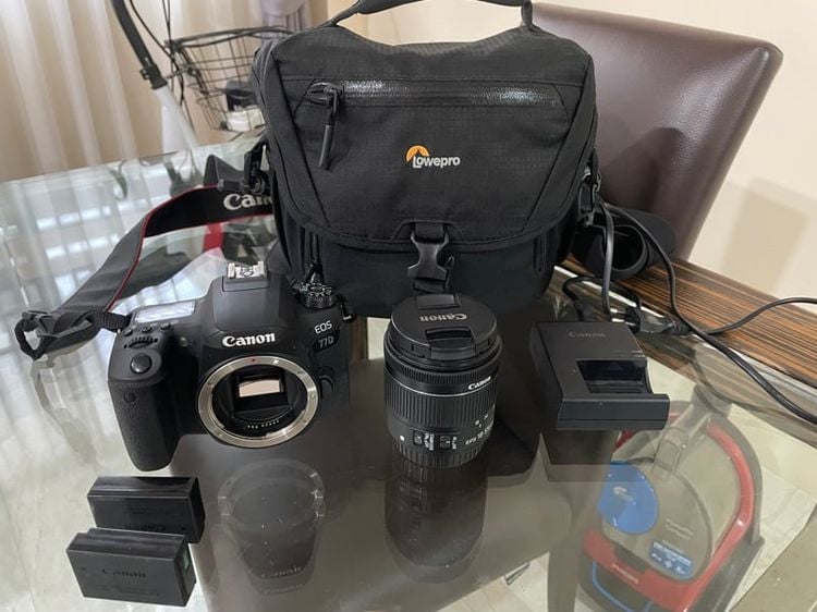 Canon กล้อง DSLR กันน้ำ ขายกล้อง cannon EOS77D พร้อมเลนส์ และะกระเป๋า