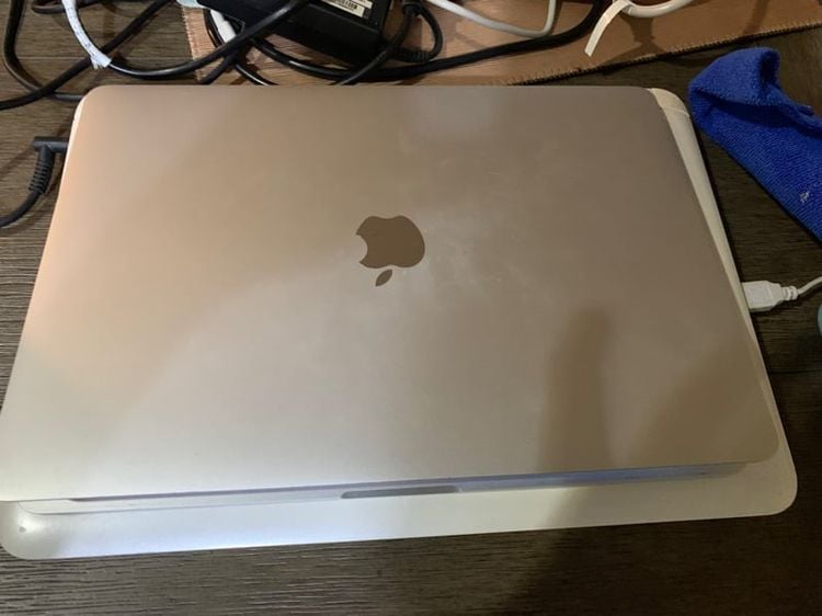 Apple Macbook Pro 13 Inch แมค โอเอส 8 กิกะไบต์ อื่นๆ ไม่ใช่ MacBook Pro